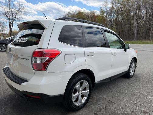 Satin White Pearl 2015 Subaru Forester 2.5i Limited