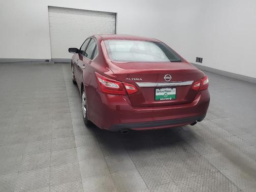 Red 2017 Nissan Altima 2.5 S