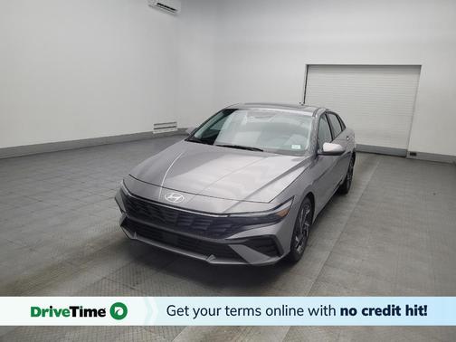 2025 Hyundai ELANTRA SEL