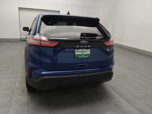 2021 Ford Edge SE