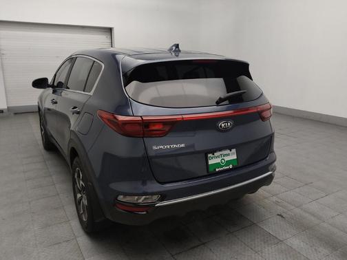 Pacific Blue 2022 Kia Sportage LX