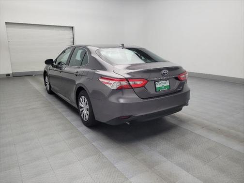 2019 Toyota Camry Hybrid LE