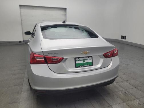 Silver Ice Metallic 2020 Chevrolet Malibu 1LS