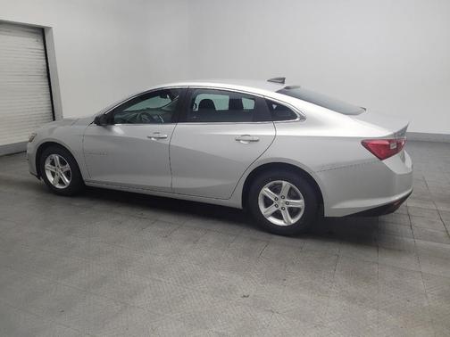 Silver Ice Metallic 2020 Chevrolet Malibu 1LS