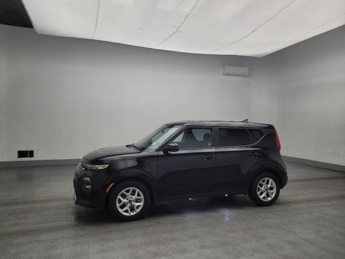 Cherry Black 2020 Kia Soul S