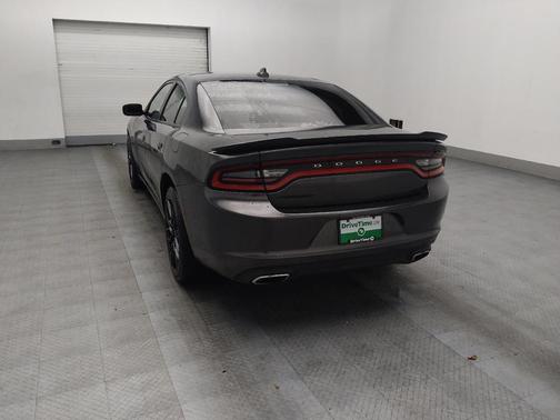 2017 Dodge Charger SXT