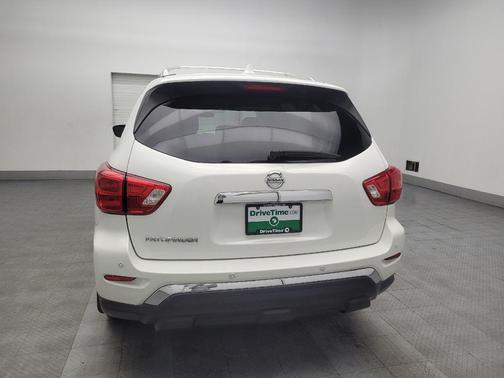 2019 Nissan Pathfinder S