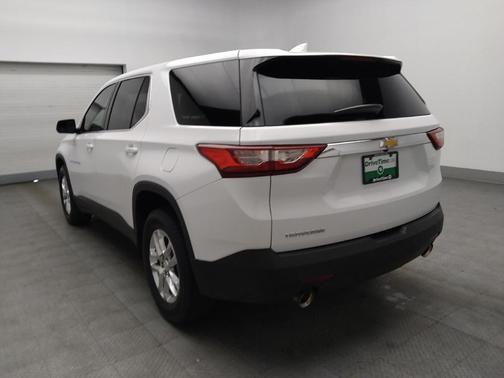 Summit White 2019 Chevrolet Traverse LS