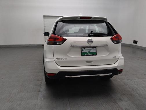 Glacier White 2019 Nissan Rogue S