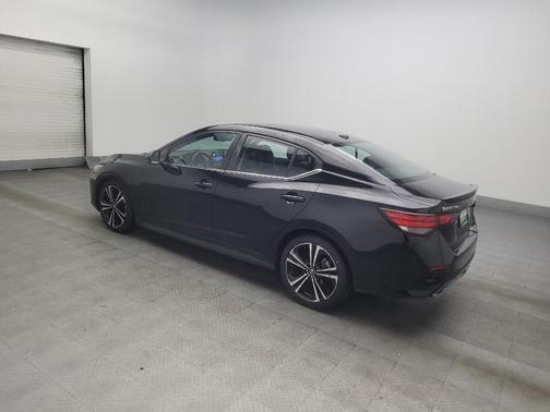 Black 2021 Nissan Sentra SR