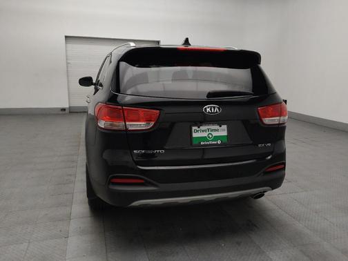 2017 Kia Sorento EX