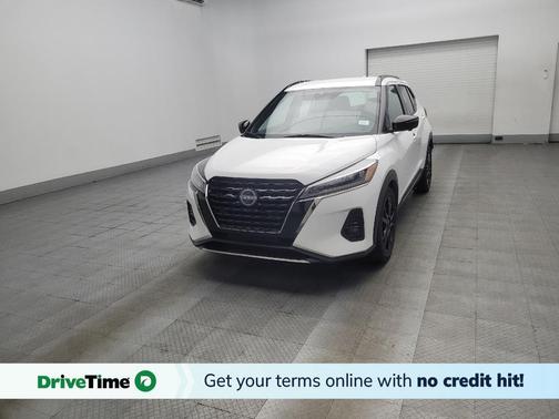 Fresh Powder 2024 Nissan Kicks SR