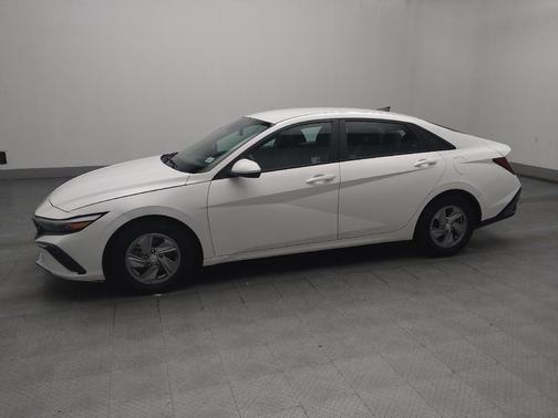 Serenity White 2024 Hyundai ELANTRA SE