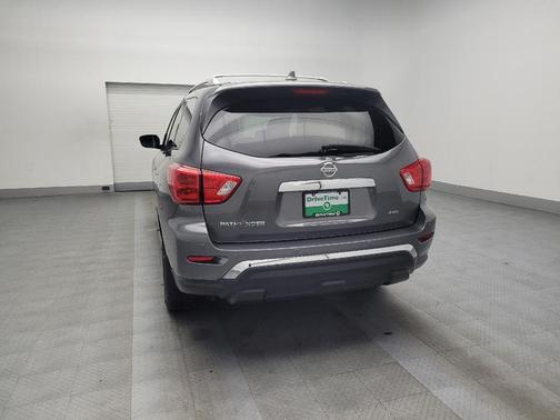 2019 Nissan Pathfinder S