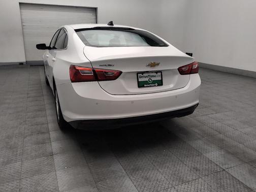 Summit White 2022 Chevrolet Malibu 1LS