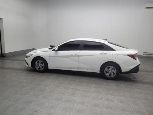 Serenity White 2025 Hyundai ELANTRA SE