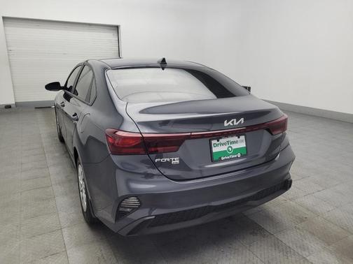 Gravity Gray 2024 Kia Forte LX