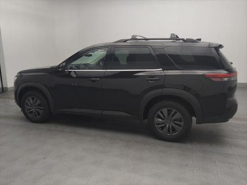 2023 Nissan Pathfinder SV FWD