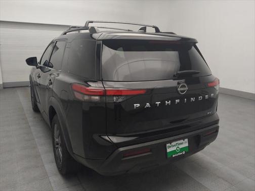 2023 Nissan Pathfinder SV FWD