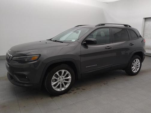 2022 Jeep Cherokee Latitude Lux