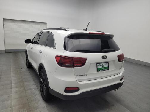 2019 Kia Sorento S