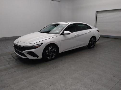 Serenity White 2025 Hyundai ELANTRA SEL