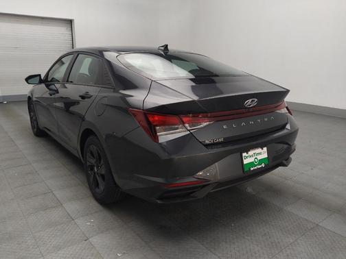 Gray 2021 Hyundai ELANTRA SEL