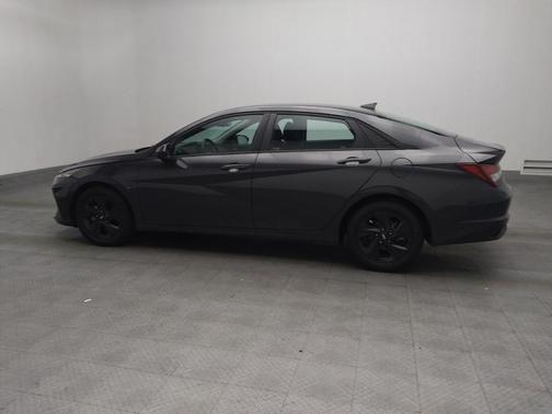 Gray 2021 Hyundai ELANTRA SEL
