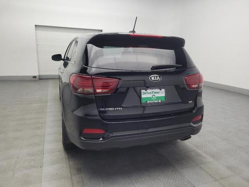 Ebony Black 2020 Kia Sorento LX