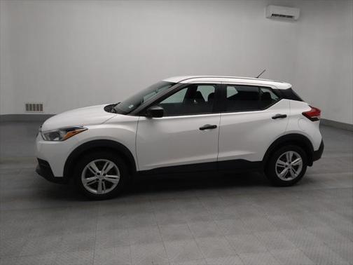 2020 Nissan Kicks S