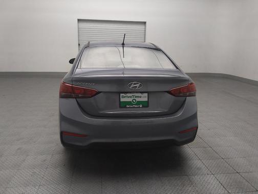 Urban Gray Metallic 2019 Hyundai Accent SE