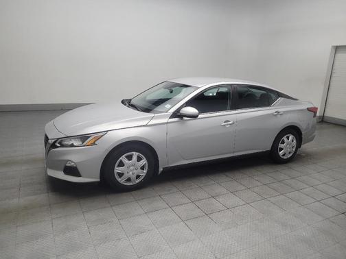 Brilliant Silver Metallic 2021 Nissan Altima S FWD