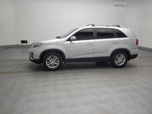 Bright Silver 2015 Kia Sorento LX