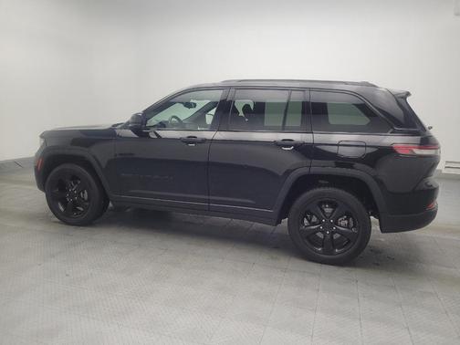 2022 Jeep Grand Cherokee Altitude