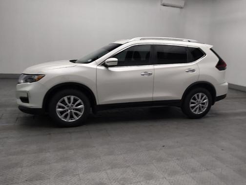 White 2020 Nissan Rogue SV