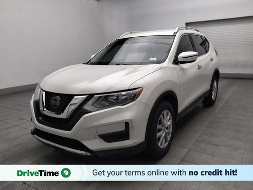White 2020 Nissan Rogue SV