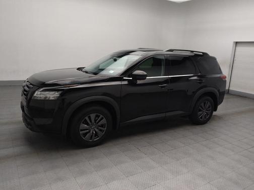 2022 Nissan Pathfinder SV 4WD