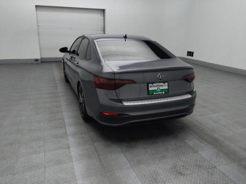 Platinum Gray Metallic 2024 Volkswagen Jetta 1.5T Sport