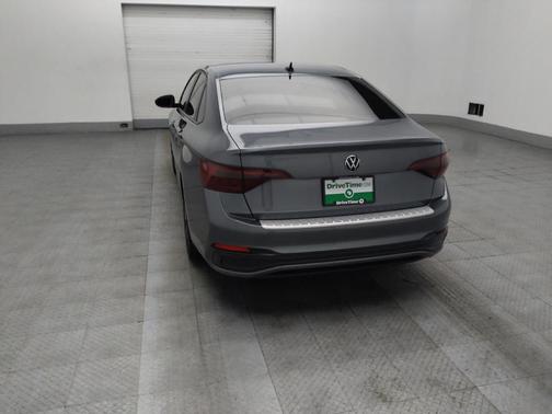 Platinum Gray Metallic 2024 Volkswagen Jetta 1.5T Sport