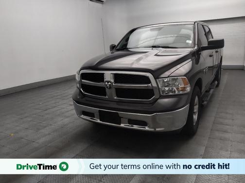 Granite Crystal Metallic Clearcoat 2019 RAM 1500 SLT