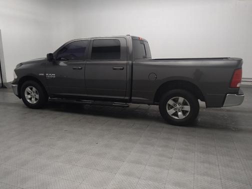 Granite Crystal Metallic Clearcoat 2019 RAM 1500 SLT