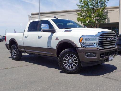 Pearl White 2024 RAM 3500 Longhorn