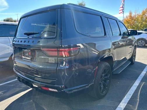 2024 Jeep Wagoneer Series II