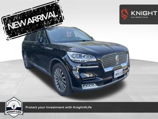 Black Metallic 2020 Lincoln Aviator Reserve AWD