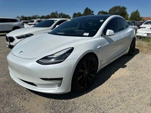 2020 Tesla Model 3 Standard Range Plus