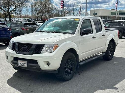 2020 Nissan Frontier SV