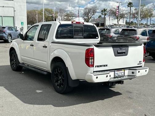 2020 Nissan Frontier SV