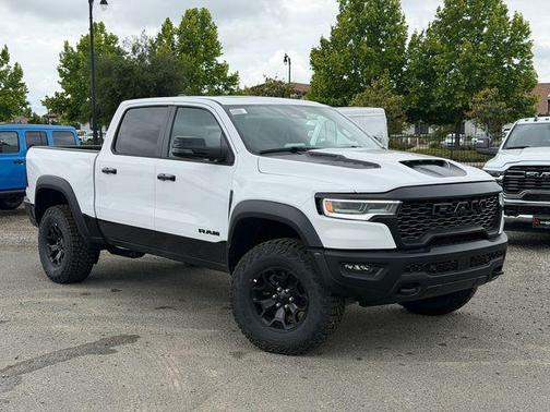 Bright White Clearcoat 2026 RAM 1500 RHO