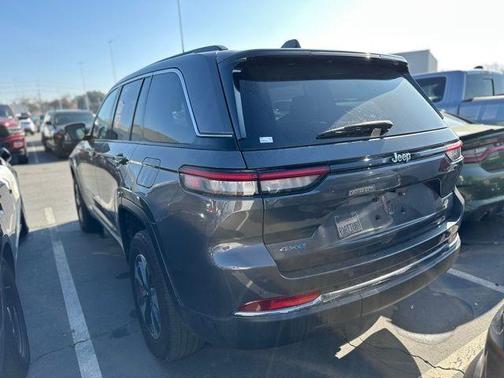 2022 Jeep Grand Cherokee 4xe Base