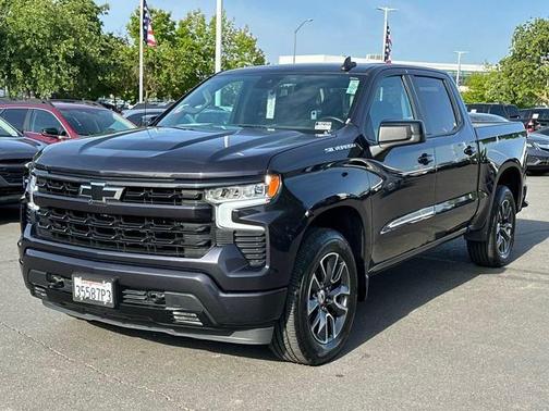 2022 Chevrolet Silverado 1500 RST